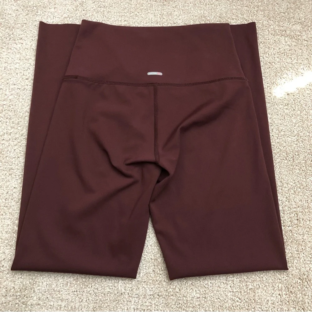 Aerie Offline Goals High Waisted Legging in Maplewood Red